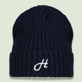 Grob gestrickte Mütze Cleveland in Navy mit gesticktem Logo – Werbeartikel von Huthelden